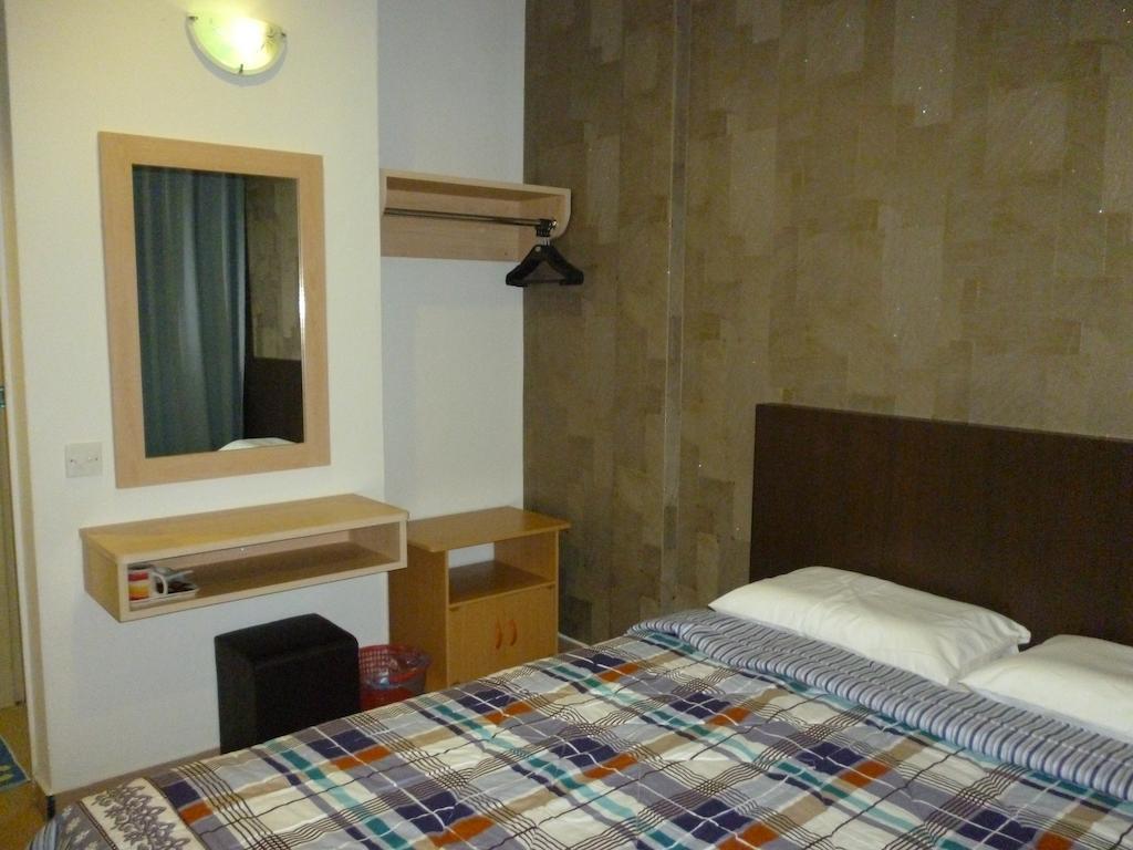 G Six Hotel Sitiawan Cameră foto