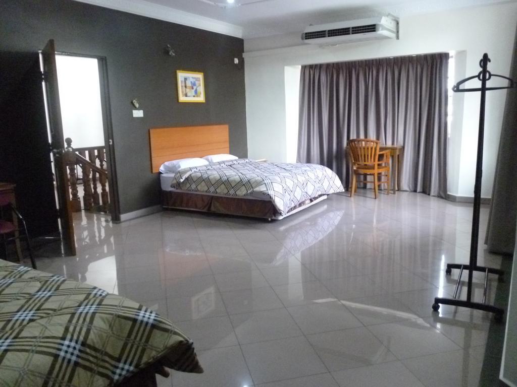 G Six Hotel Sitiawan Exterior foto