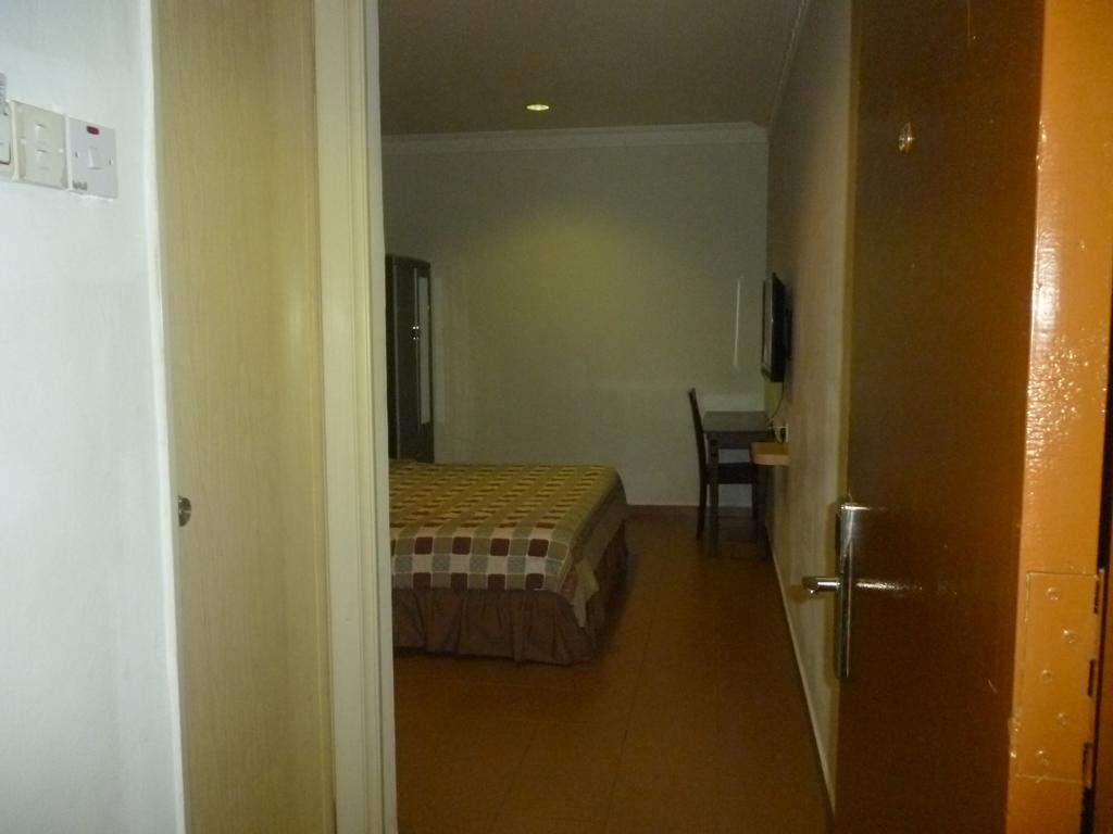 G Six Hotel Sitiawan Exterior foto